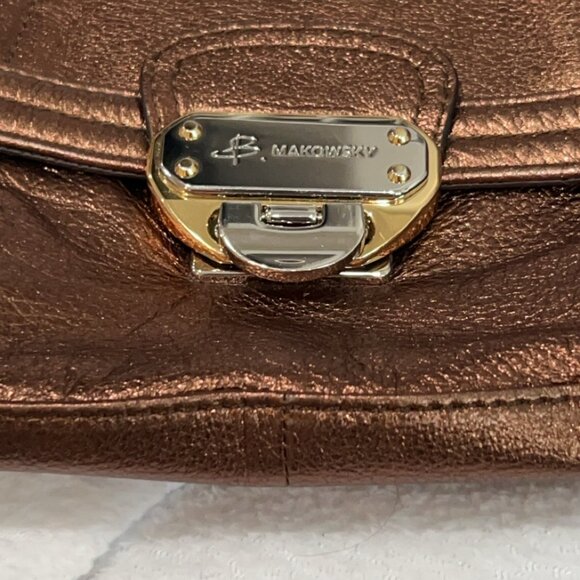 B Makowsky Genuine Leather Purse NWT - Picture 12 of 12